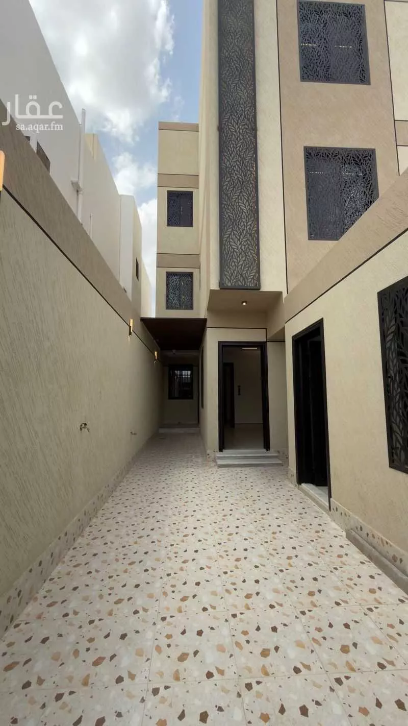 شقة 5 غرف في الدفاع 2