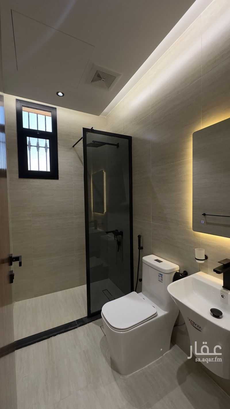 3 bedroom apartment in Al Difa, Madinah 13