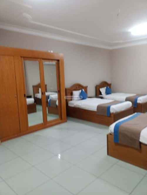 شقة  في الريان 5