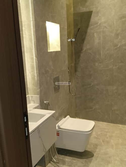 فيلا 4 غرف في العارض 6