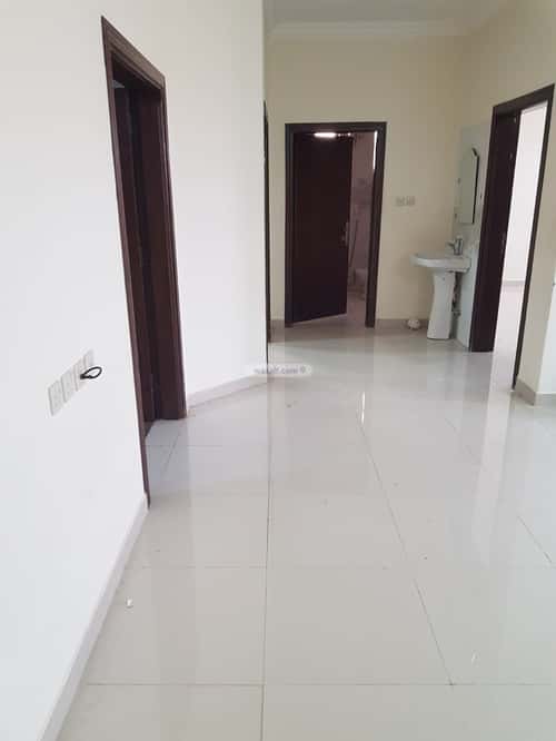 شقة  في المونسية 4