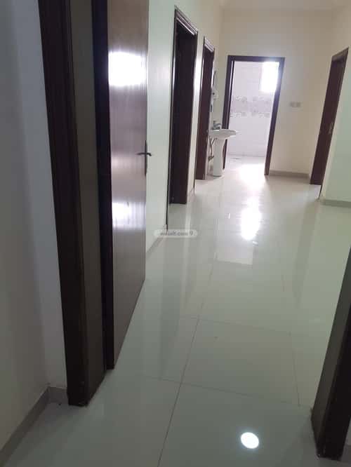 شقة  في المونسية 9