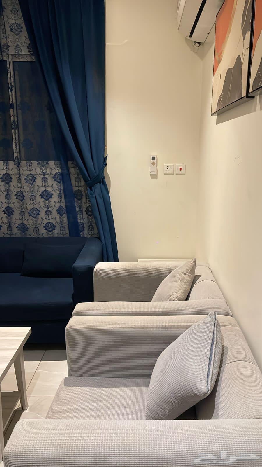 شقة 2 غرف في النزهة 2