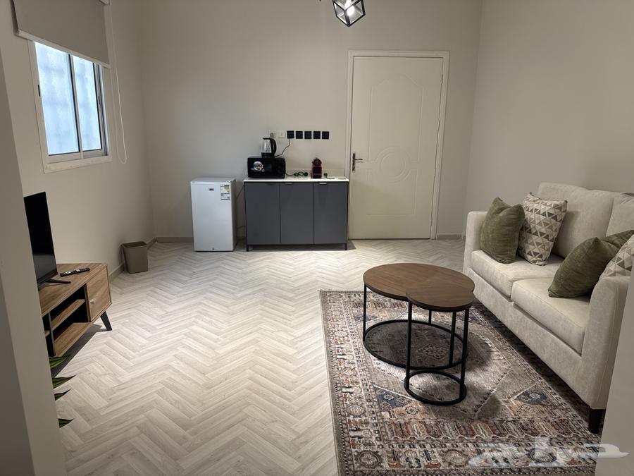 شقة  في الرمال 3