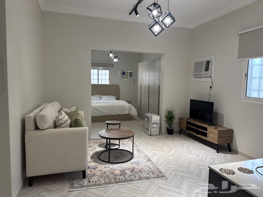 شقة  في الرمال 4