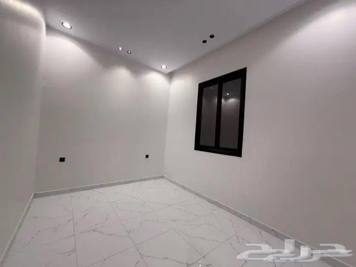 شقة 2 غرف في الرمال 4