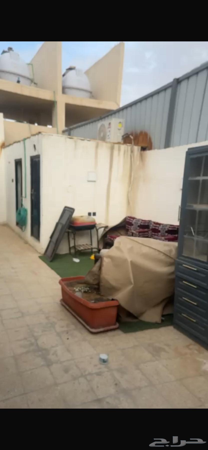 شقة 3 غرف في العزيزية 10