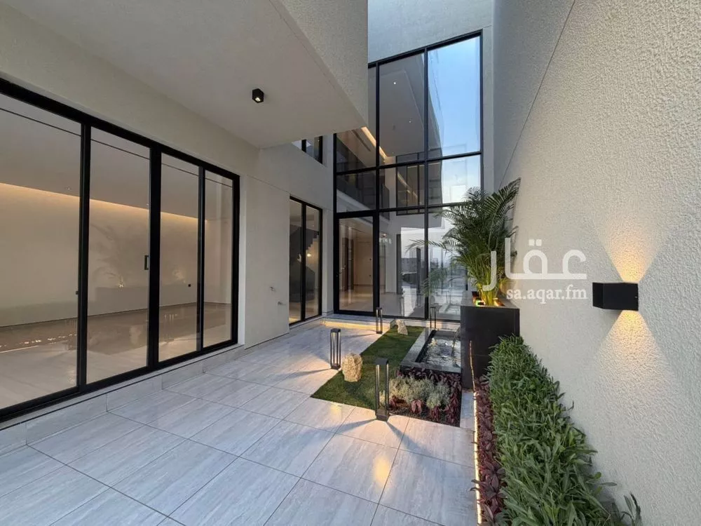 فيلا 5 غرف في العارض 3