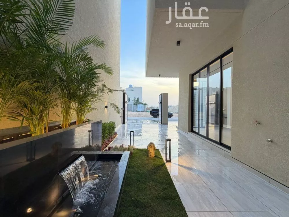 فيلا 5 غرف في العارض 4