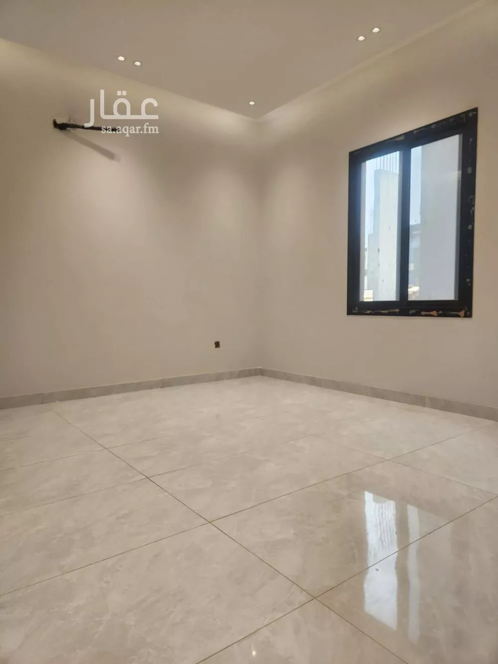 شقة 6 غرف في الفيصلية 21