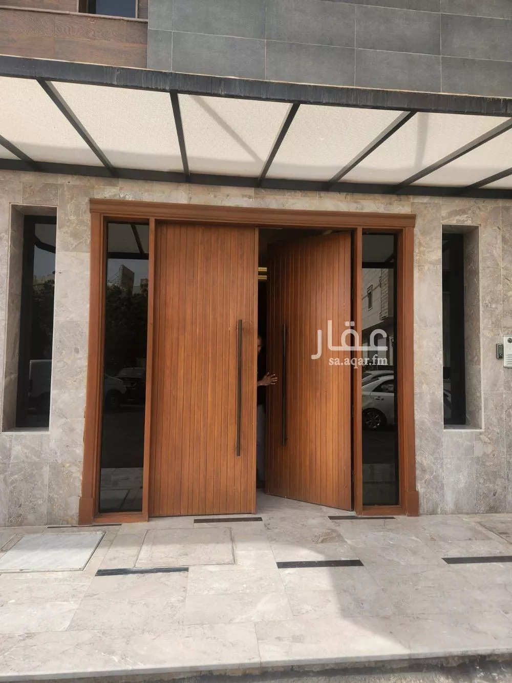 شقة 6 غرف في الفيصلية 8