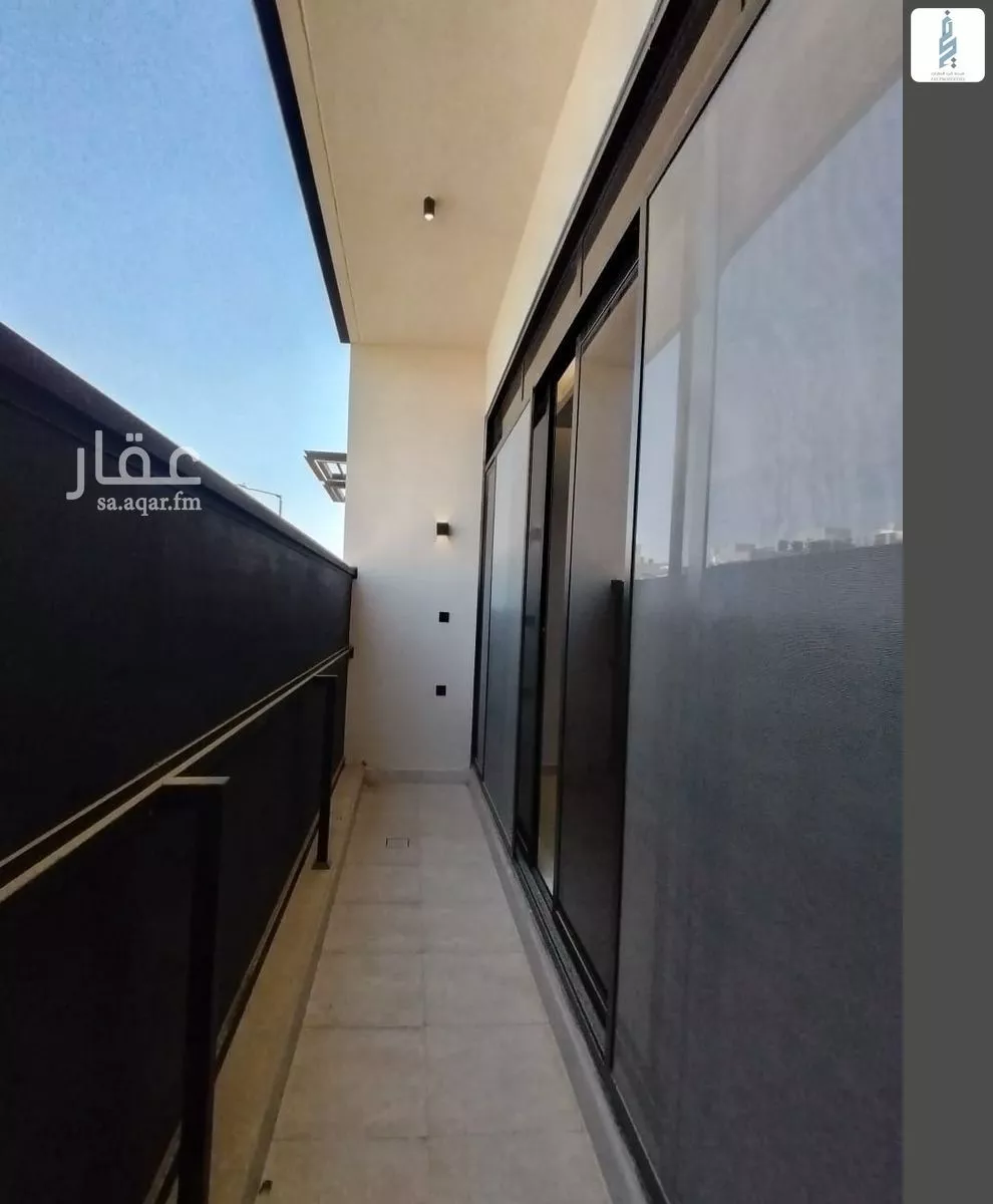 دور 3 غرف في المروج 7