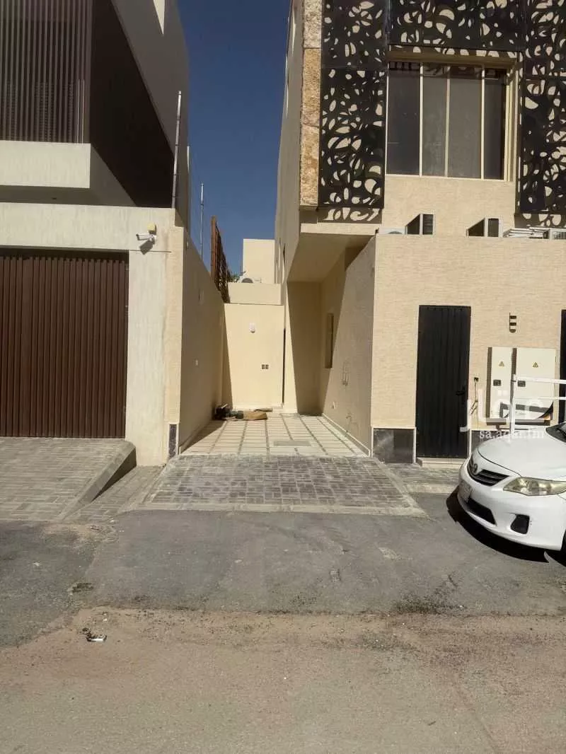 دور 4 غرف في النرجس 10