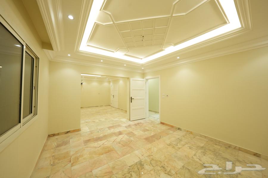 شقة 44 غرف في الروضة 6