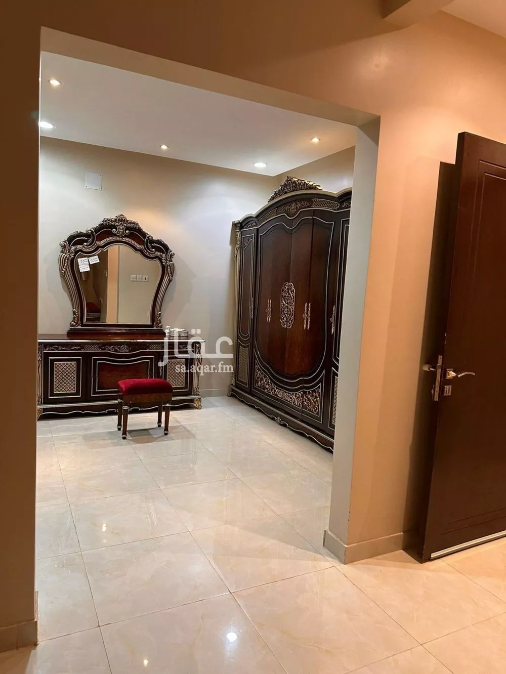 4 bedroom villa in Al Hazm 4