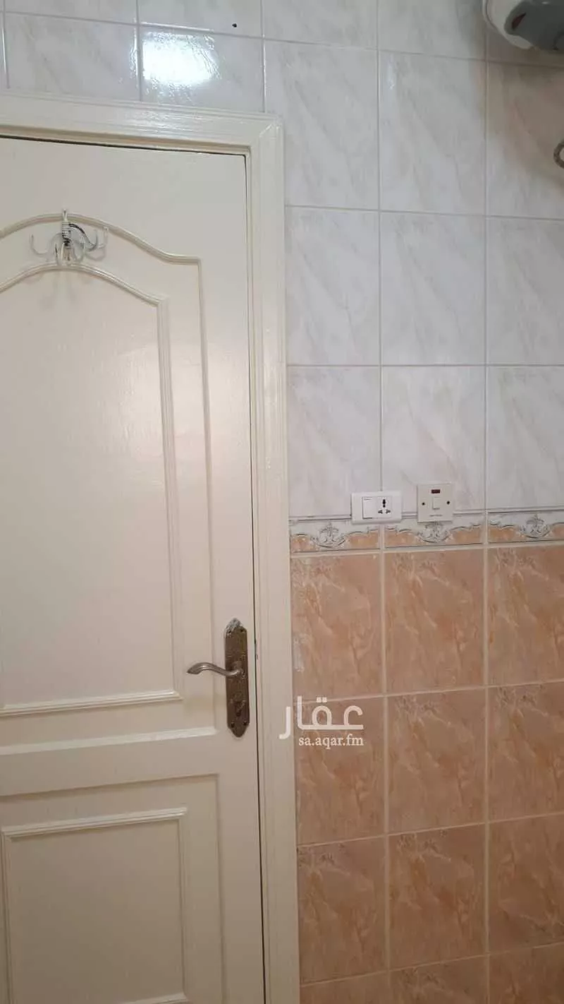 شقة 2 غرف في البوادي 18