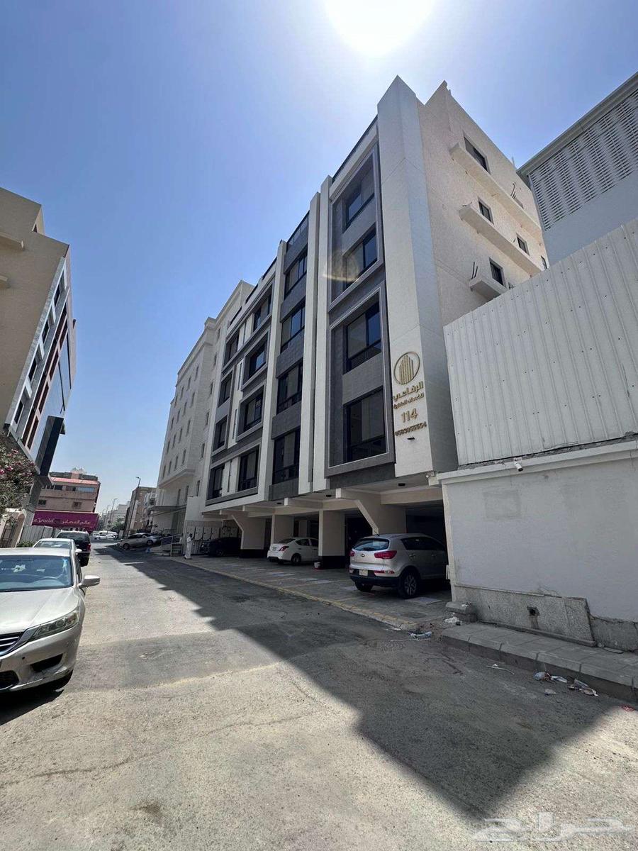 4 bedroom apartment in Al Rawdah 4