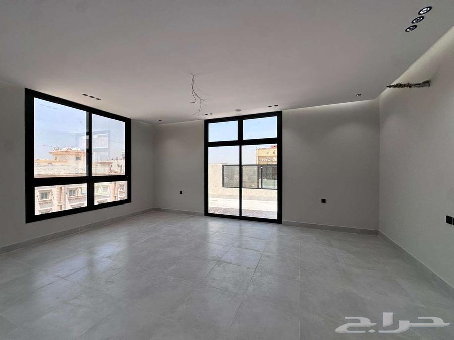 4 bedroom apartment in Al Rawdah 7