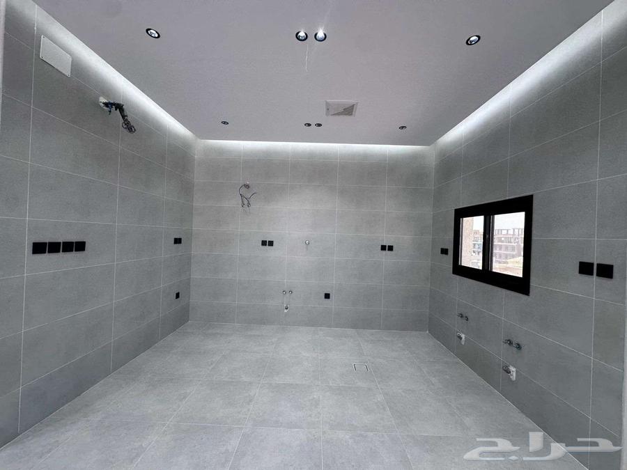 4 bedroom apartment in Al Rawdah 8