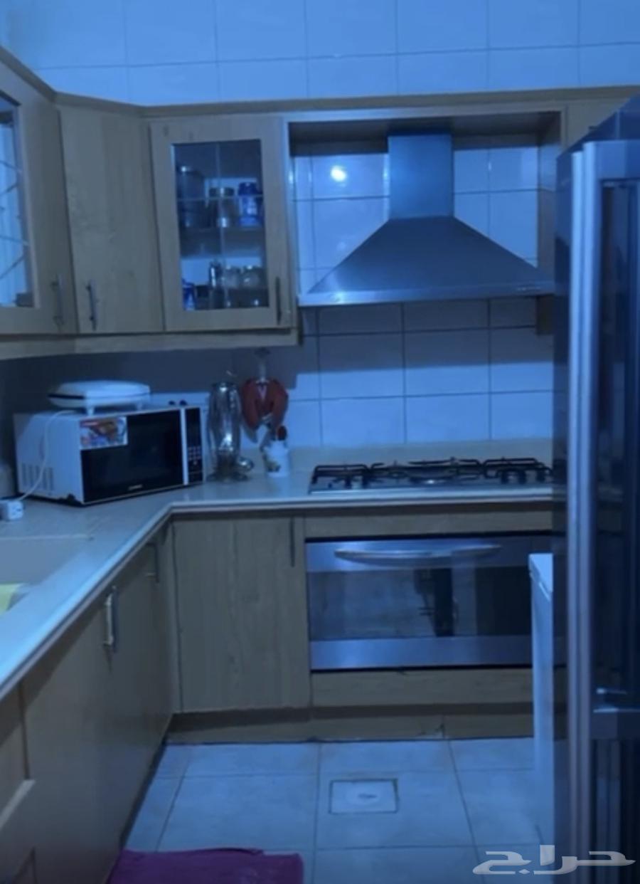 شقة 5 غرف في الزهراء 6