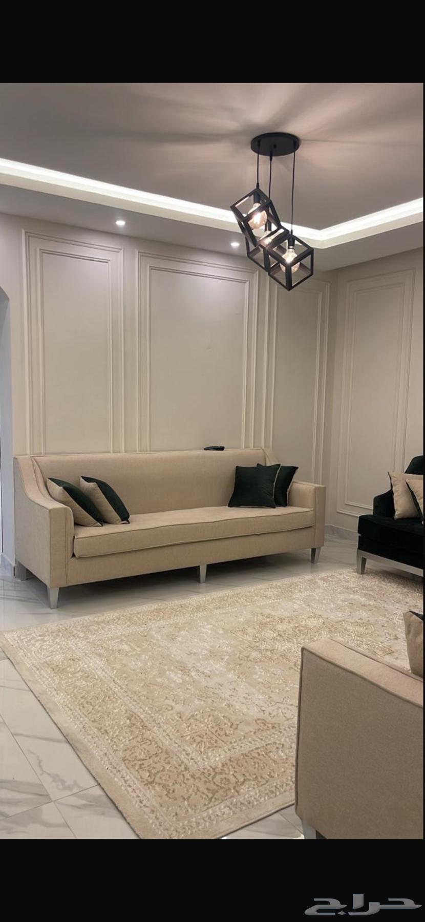 شقة 5 غرف في ضاحية الملك فهد 13