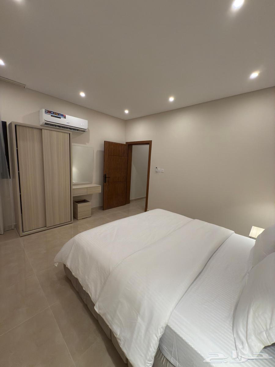 شقة 1 غرف في الثقبة 15