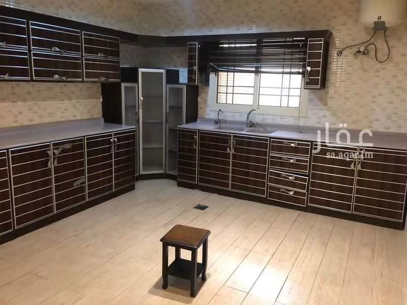 شقة 5 غرف في الفيصلية 10