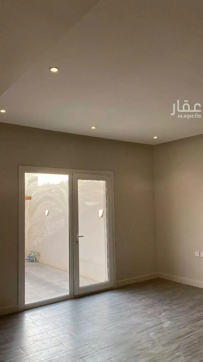 فيلا 4 غرف في الرياض 8