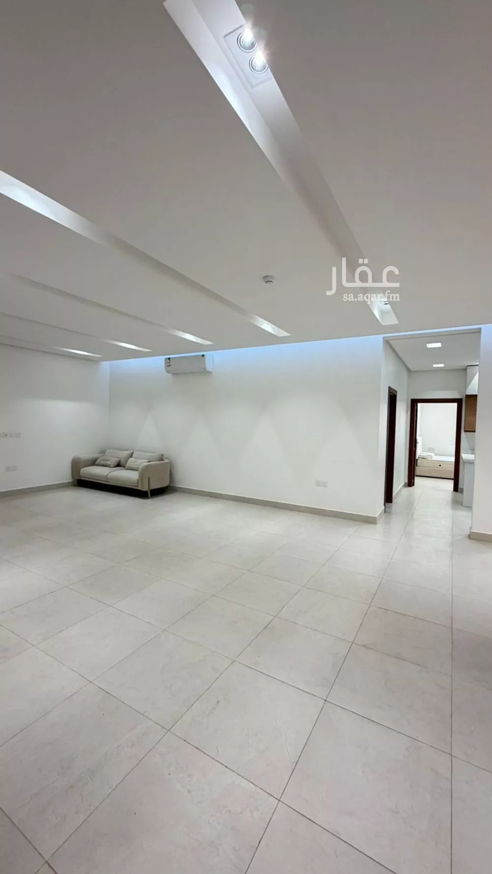 3 bedroom apartment in Al Aqiq 8