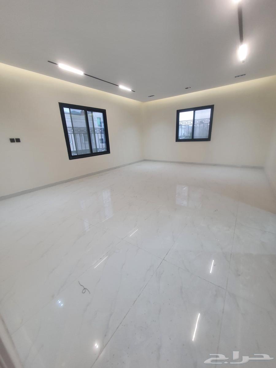 شقة 5 غرف في احد 15