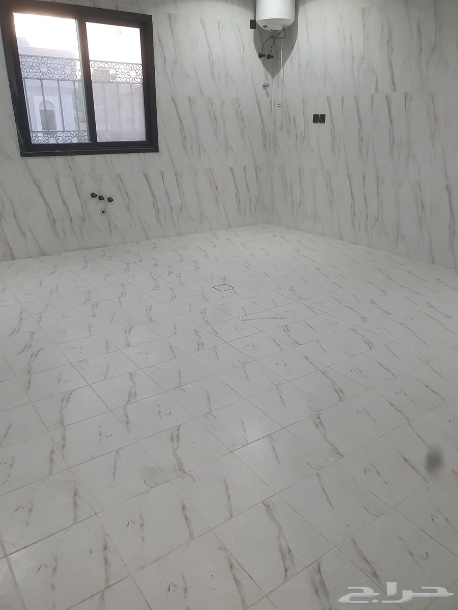 شقة 5 غرف في احد 17