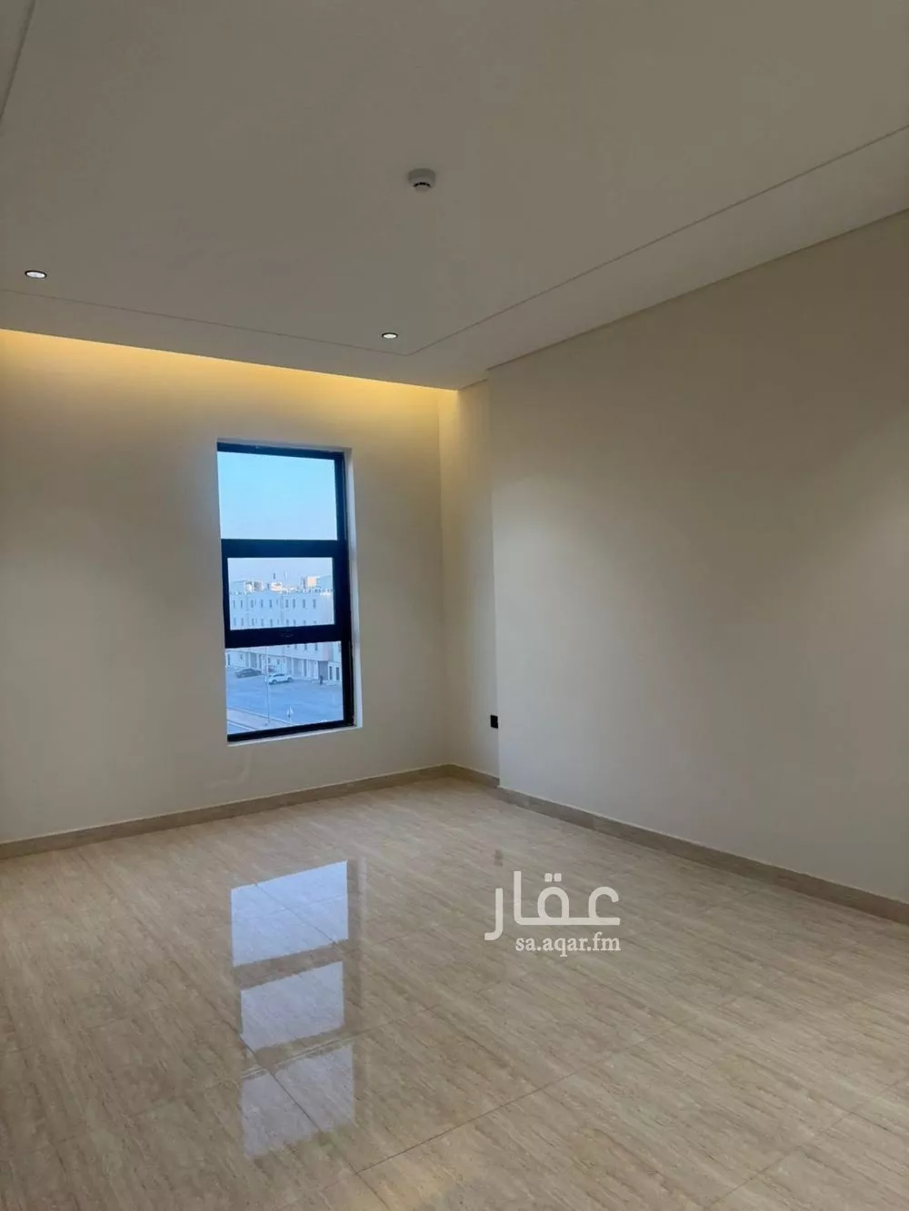 شقة 5 غرف في عكاظ 21