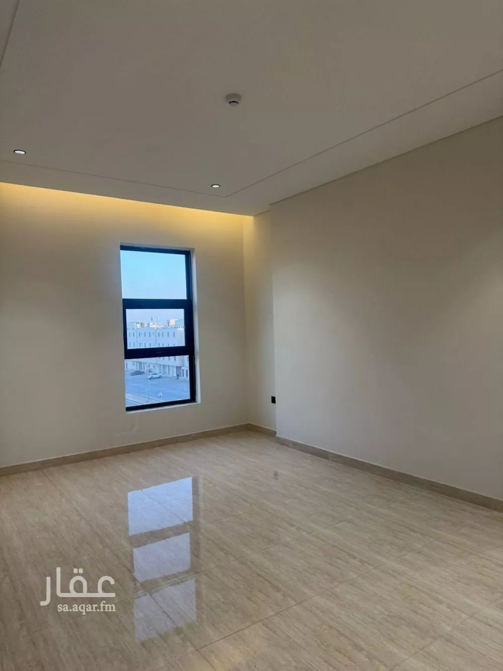 شقة 6 غرف في عكاظ 19