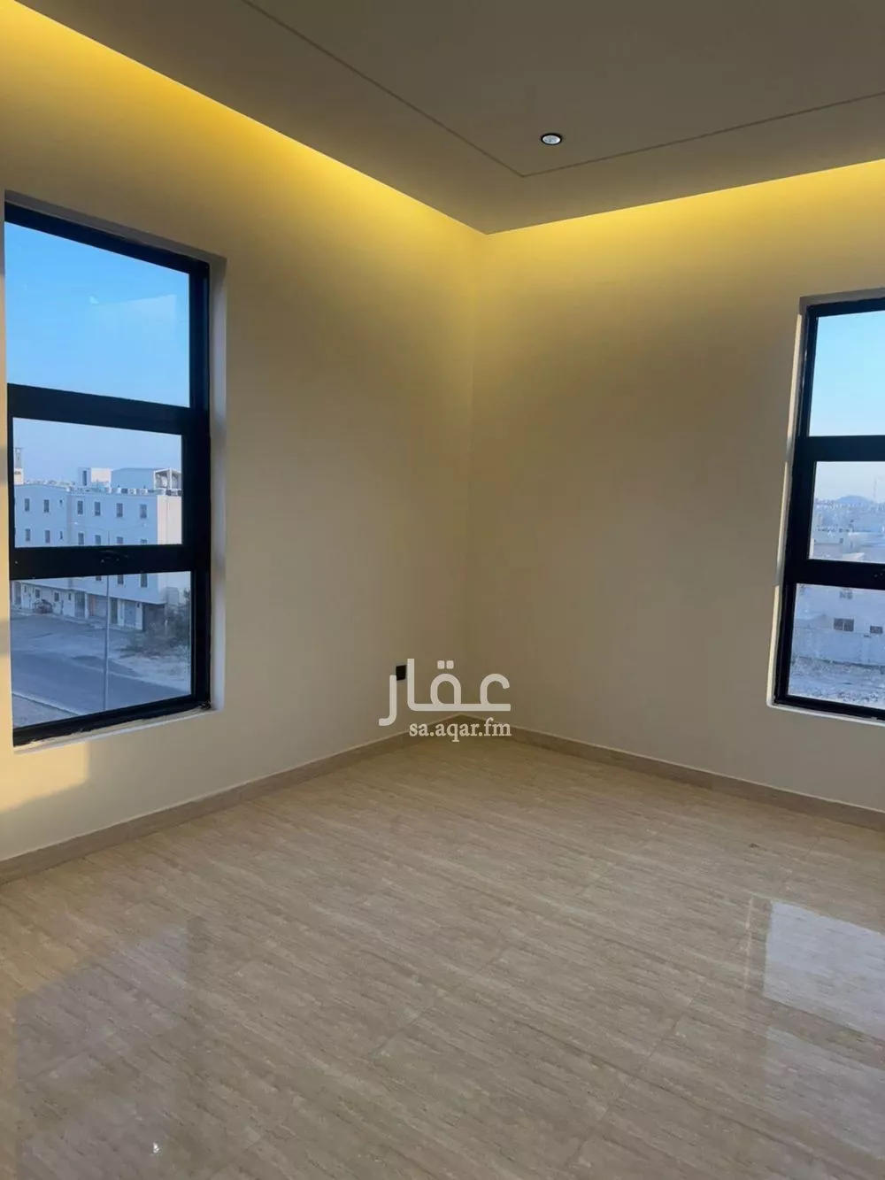 شقة 6 غرف في عكاظ 23