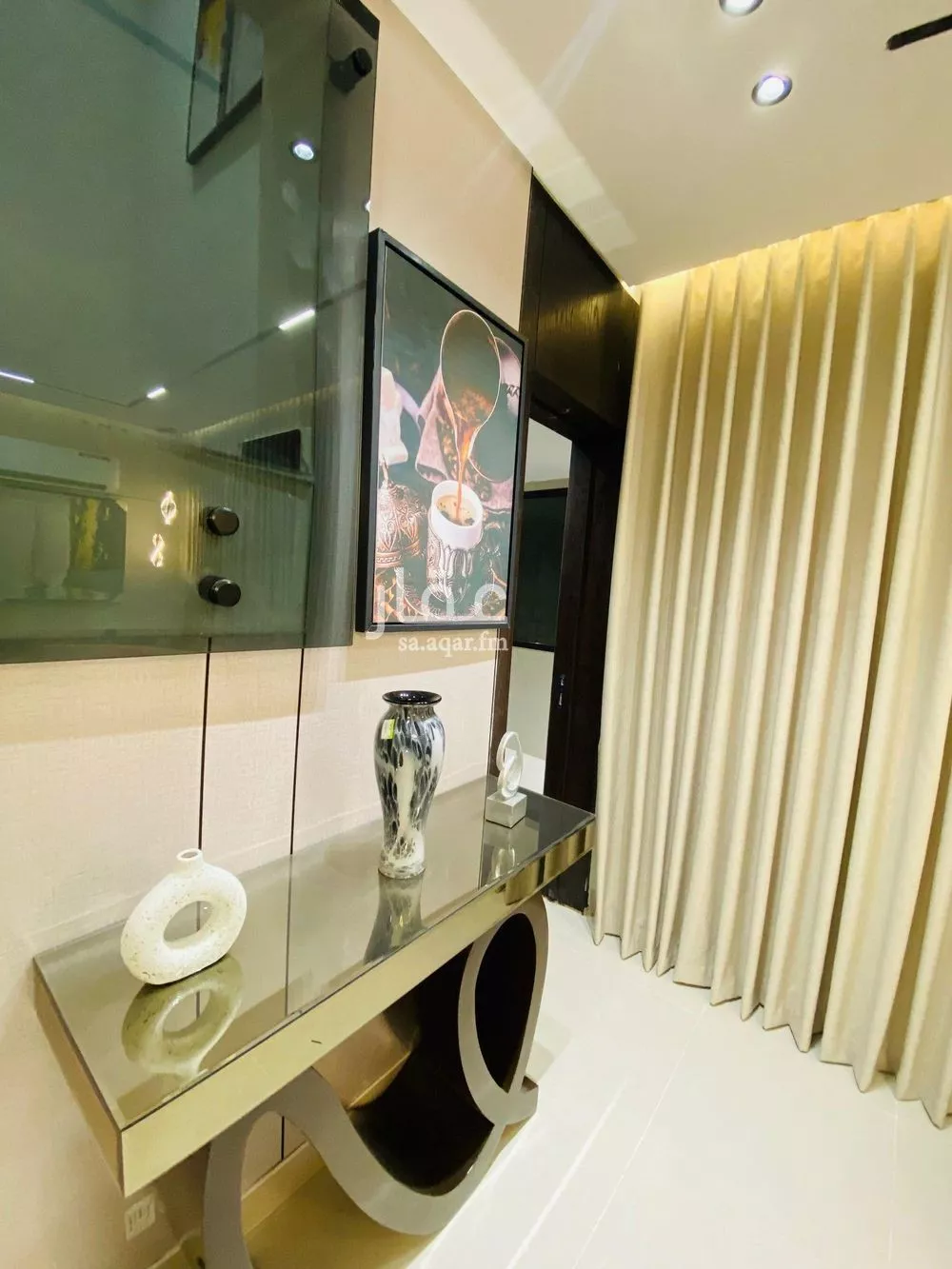 فيلا 3 غرف في ديراب 5