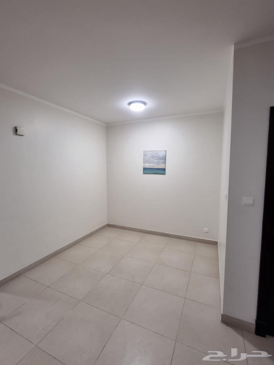 2 bedroom apartment in Al Murooj 3