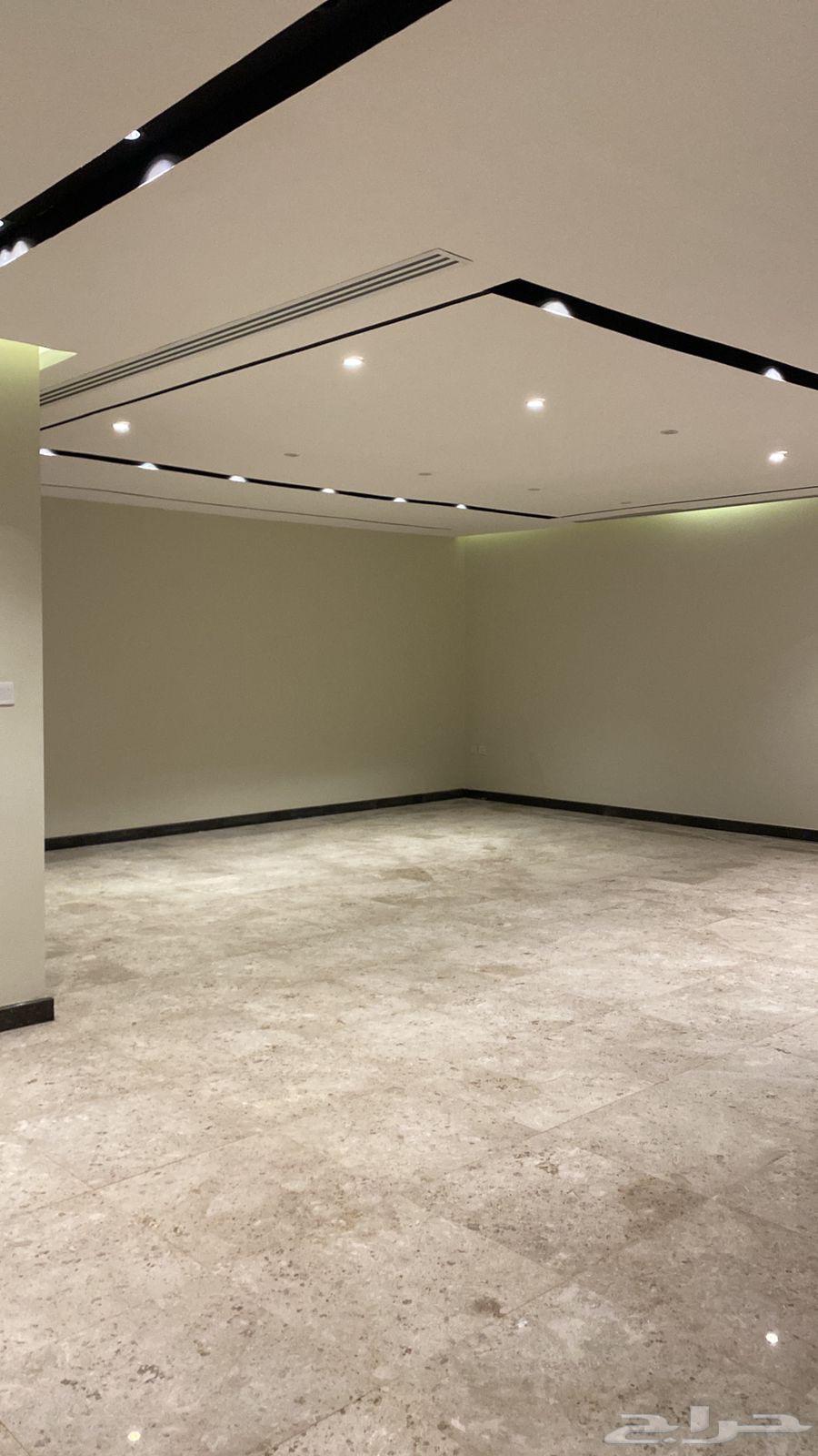 فيلا 6 غرف في الصدفة 8