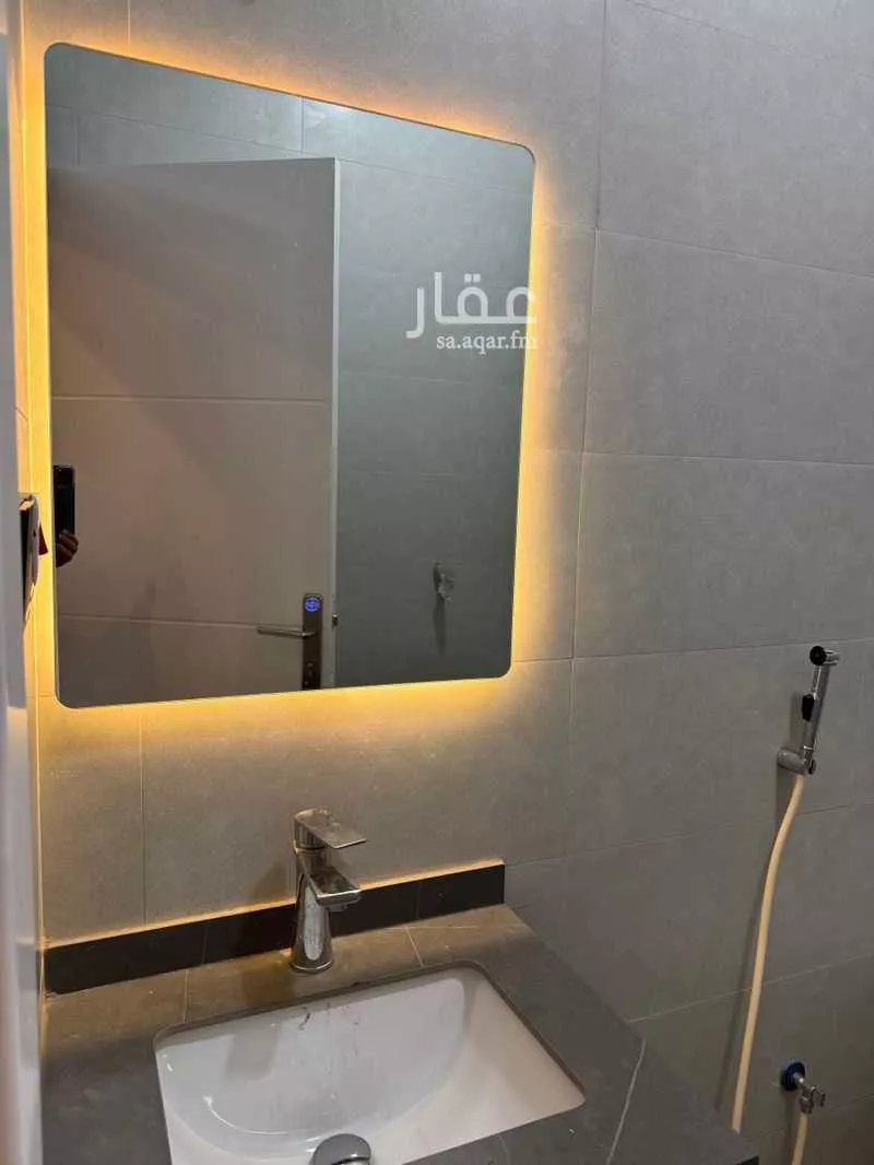 شقة 4 غرف في أبوبريقاء 7