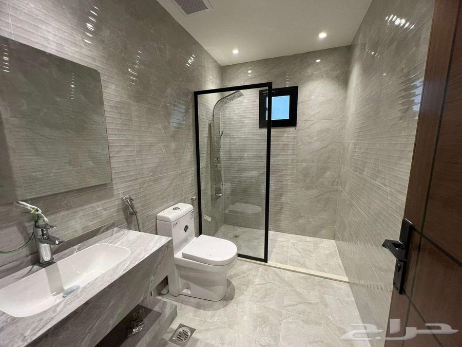 شقة 5 غرف في ولي العهد 16