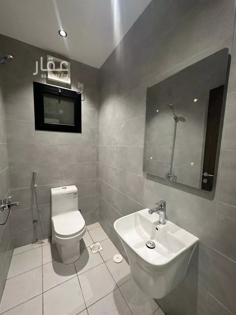 شقة 4 غرف في الرحاب 10