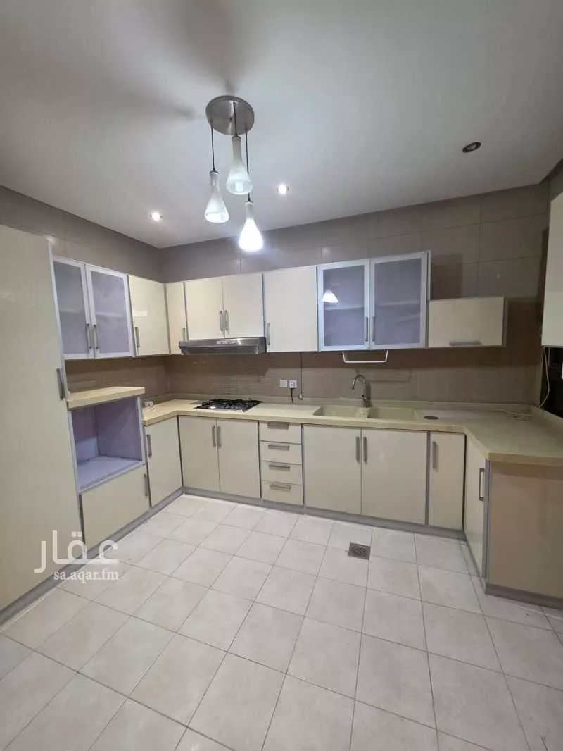 شقة 5 غرف في السلامة 9