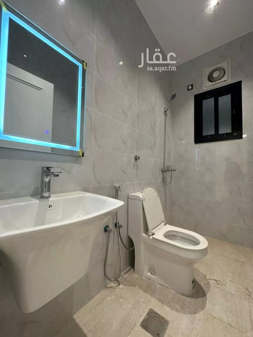 شقة 4 غرف في الربوة 10