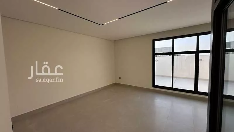 فيلا 5 غرف في الرمال 2