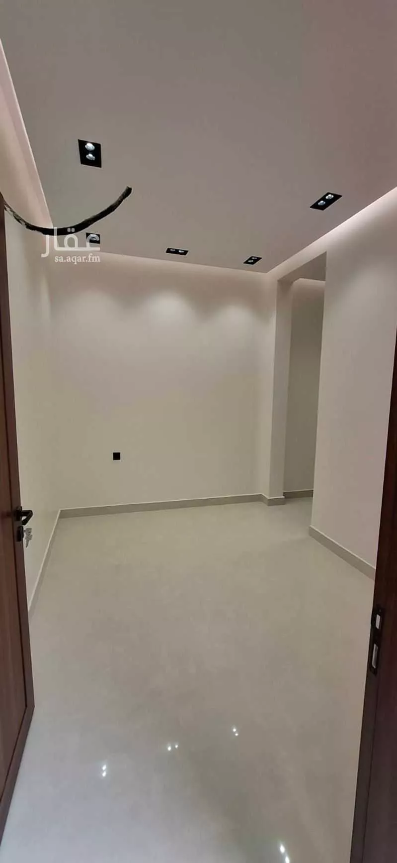 5 bedroom villa in Dahiat Namar 16