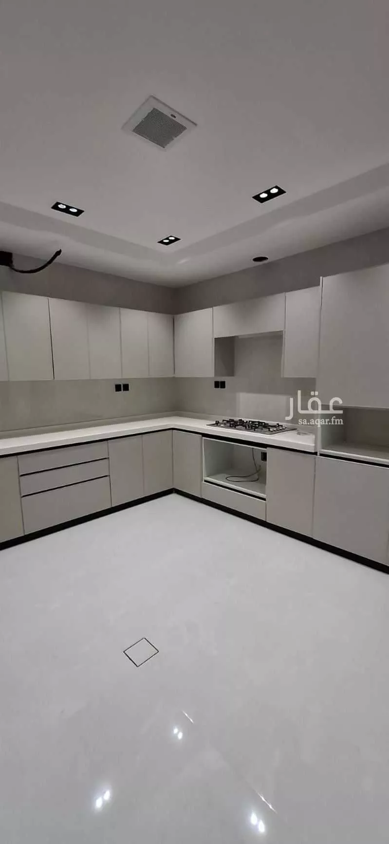 5 bedroom villa in Dahiat Namar 17