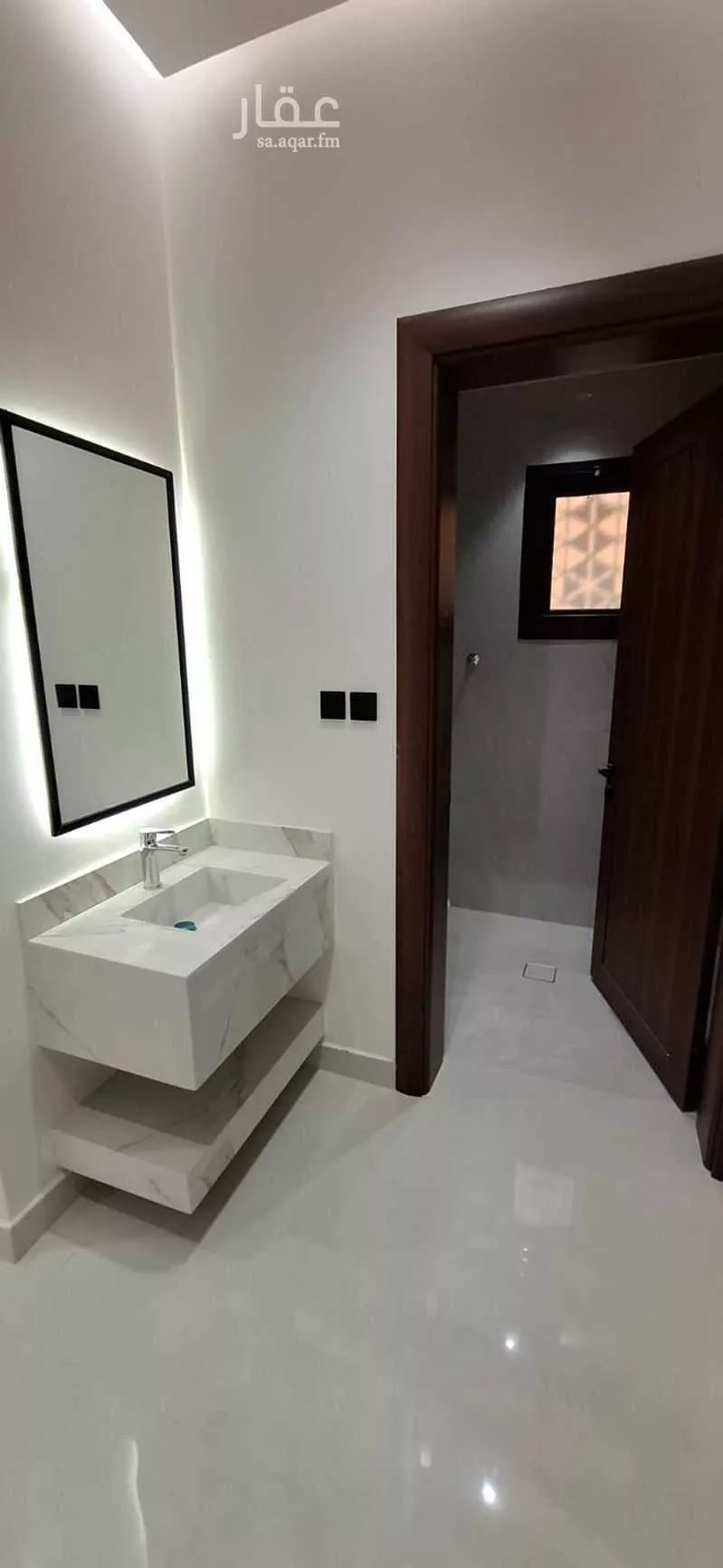 5 bedroom villa in Dahiat Namar 8