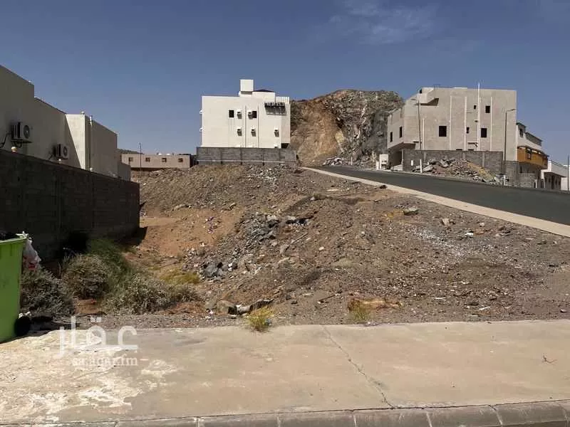 أرض 484 م² في العكيشية 3