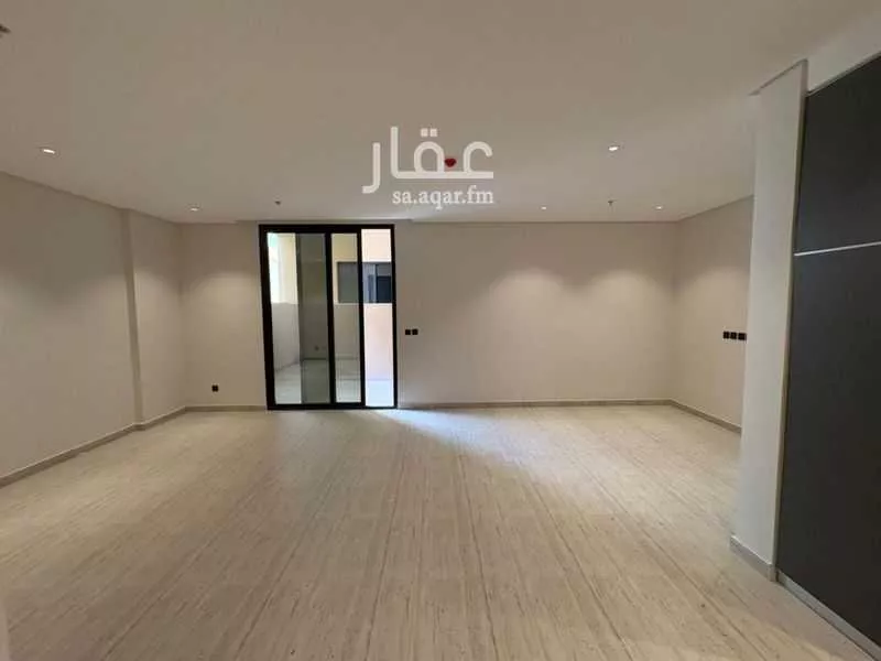 شقة 3 غرف في عرقة 9