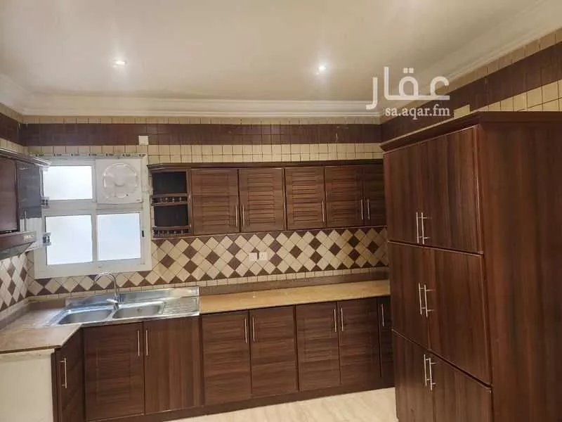 شقة 3 غرف في الغدير 2