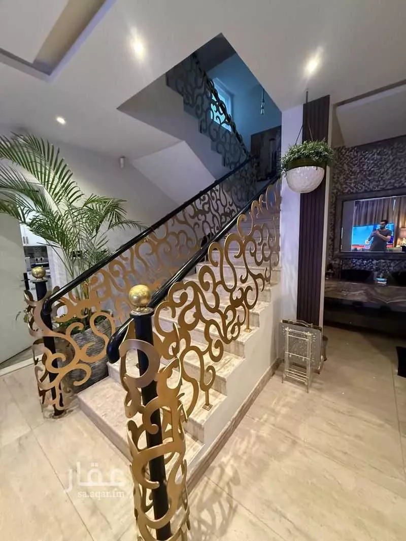 5 bedroom villa in Al Yasmin 5